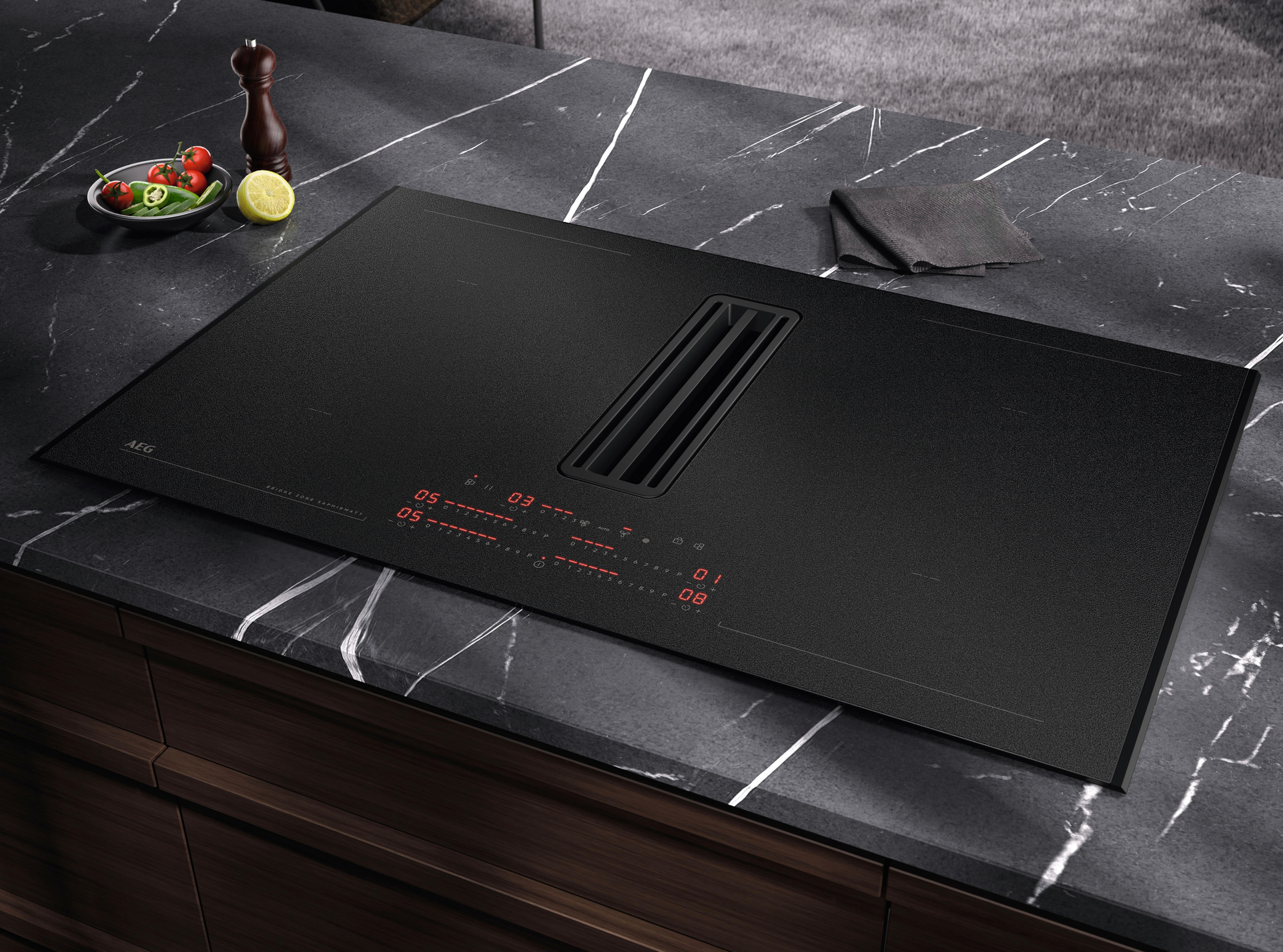 PŁYTA KUCHENNA Z WYCIĄGIEM XCD6847AS  -TOP- - czarny, Basics, szkło (83/21,2/52cm) - AEG