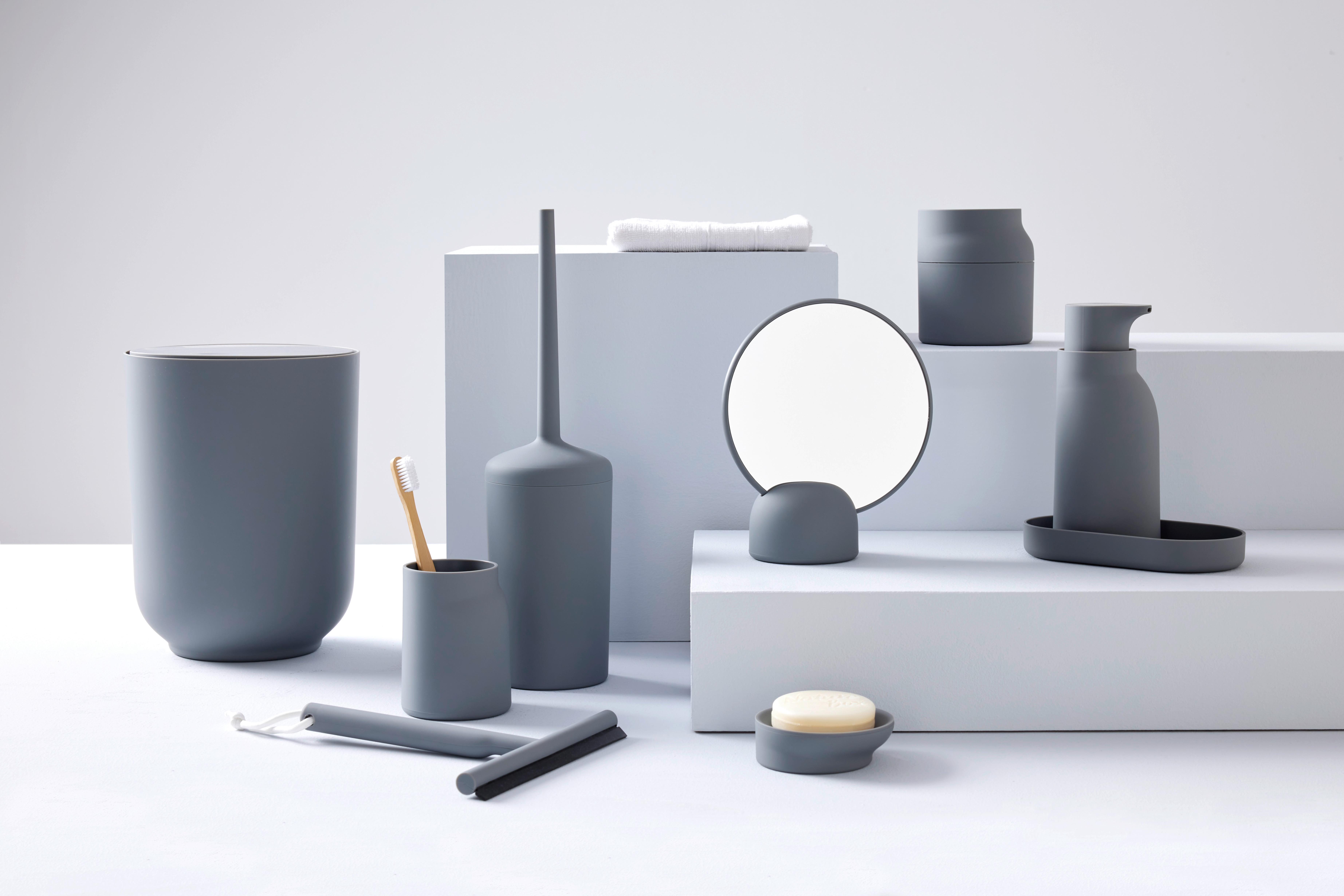 TVÅLPUMP NAIME - grå, Modern, plast (8,5/18,8/8cm) - Premium Living