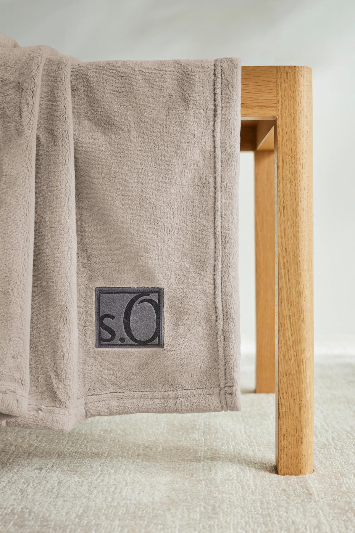 KOC DOMOWY S.OLIVER SOFT - kolor piaskowy, Basics, tkanina (150/200cm) - S. Oliver