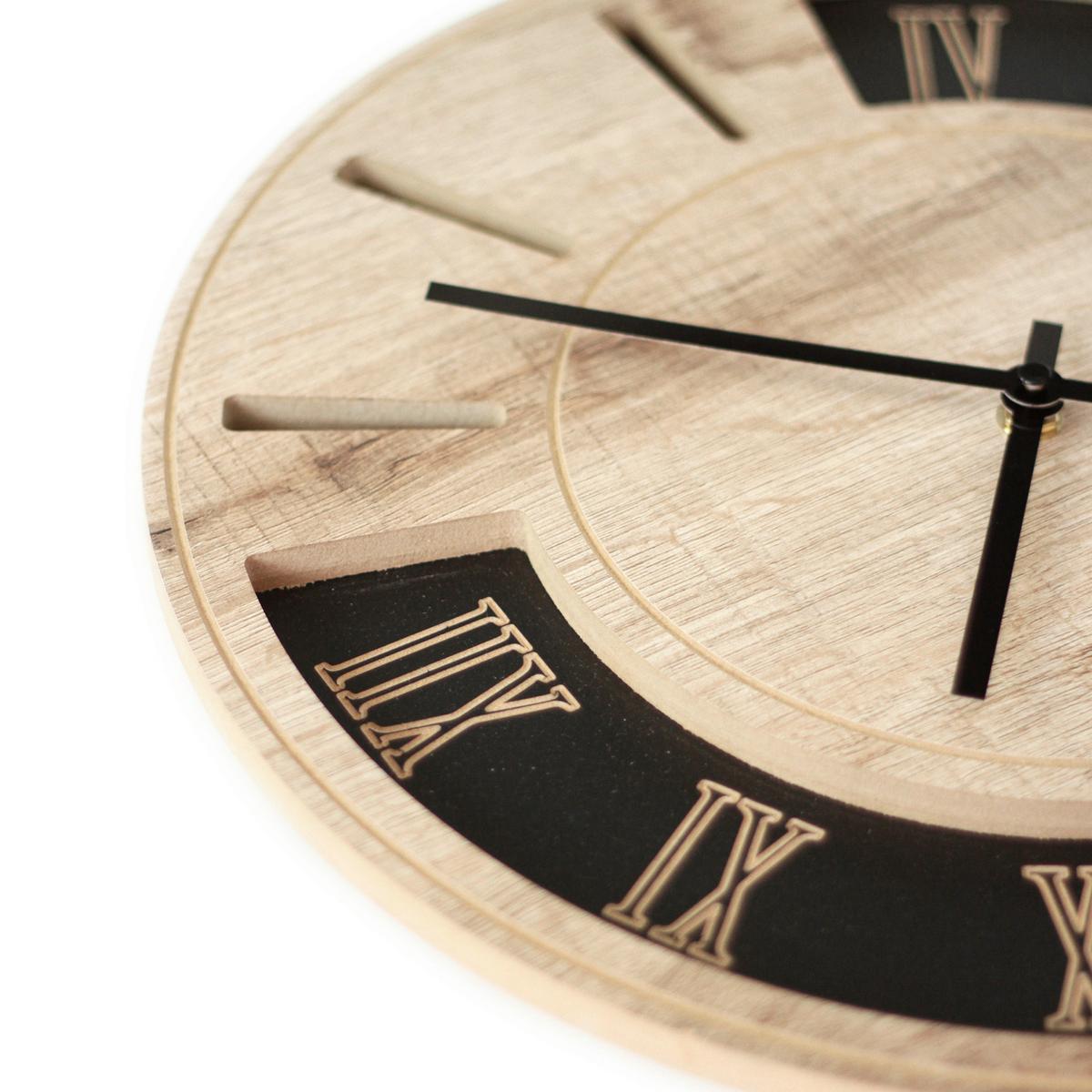 Wanduhr Schwarz/Eichefarben Ø ca. 36cm - Eichefarben/Schwarz, Basics, Holz/Kunststoff (36cm)