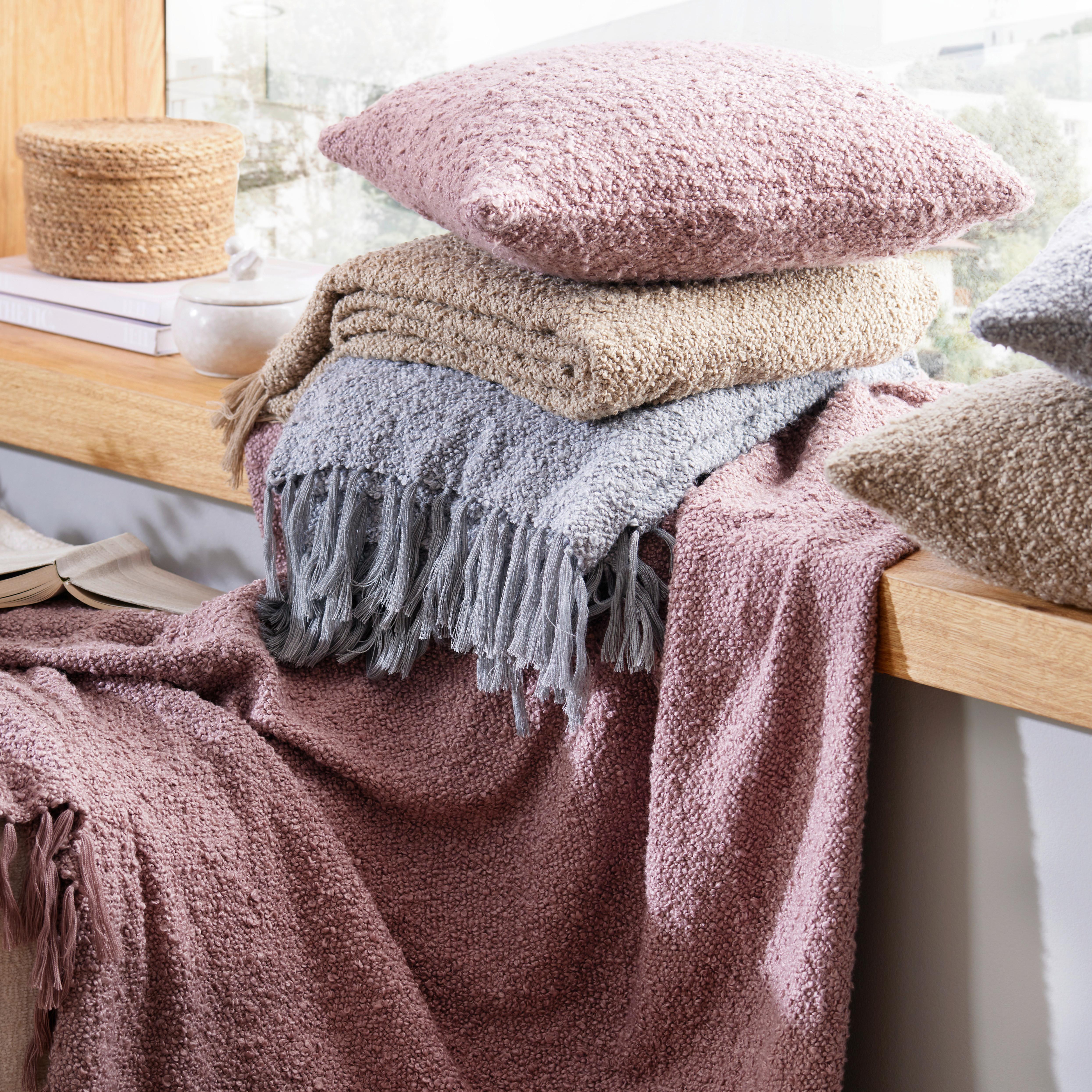 Díszpárna Berkley 45/45 - bézs, Konventionell, textil (45/45cm) - Mömax