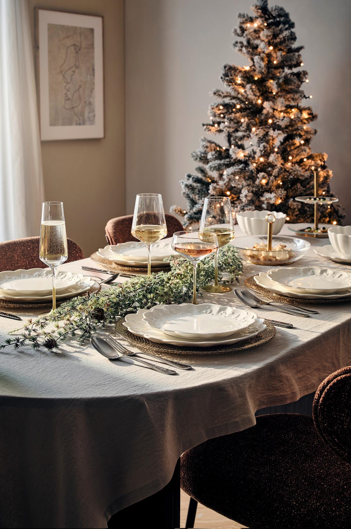 KOMPLET TALERZY OBIADOWYCH TOY'S DELIGHT VILLEROY & BOCH - biały, Basics, ceramika - Villeroy & Boch