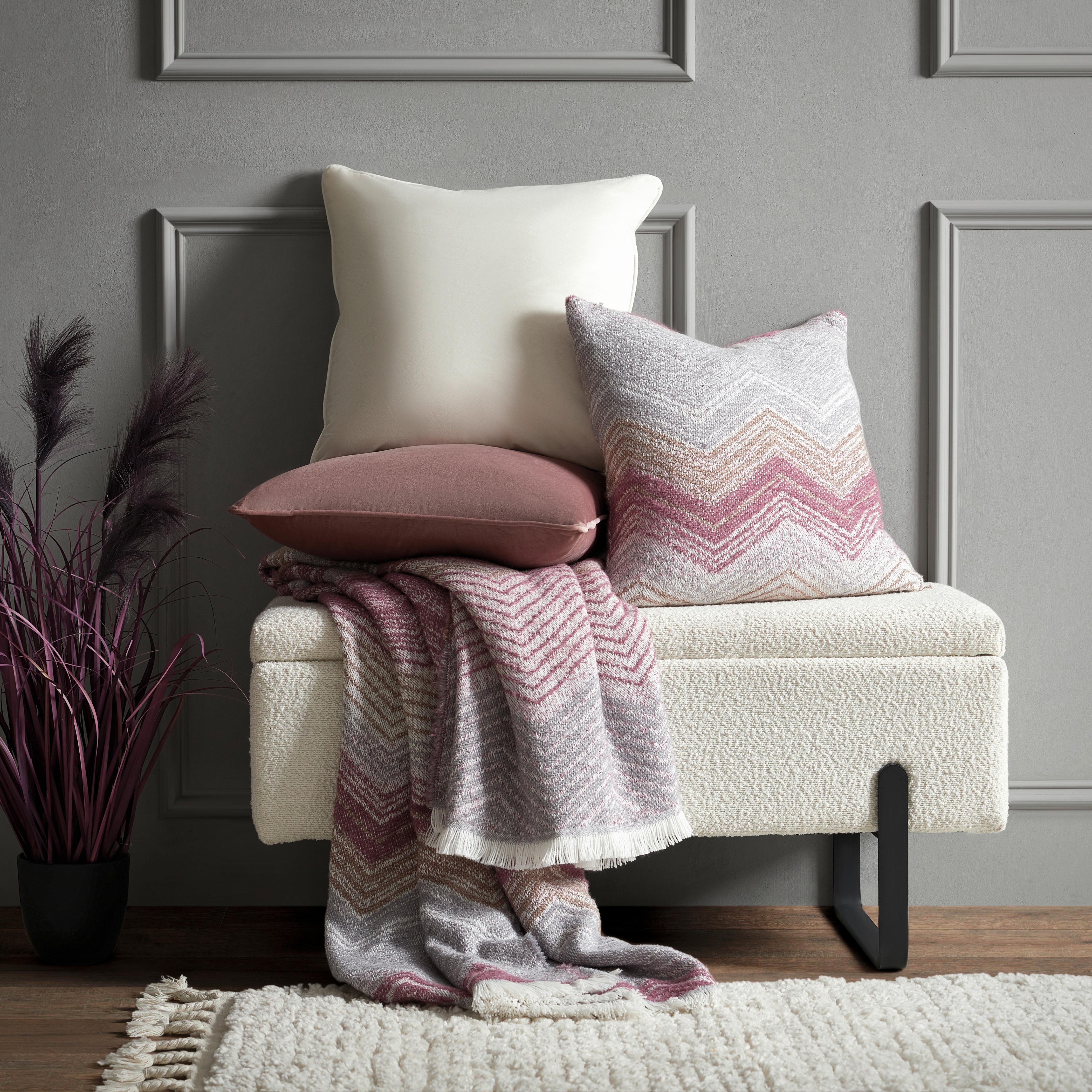 Díszpárna Zickzack 45/45 - szeder/fehér, Modern, textil (45/45cm) - Mömax