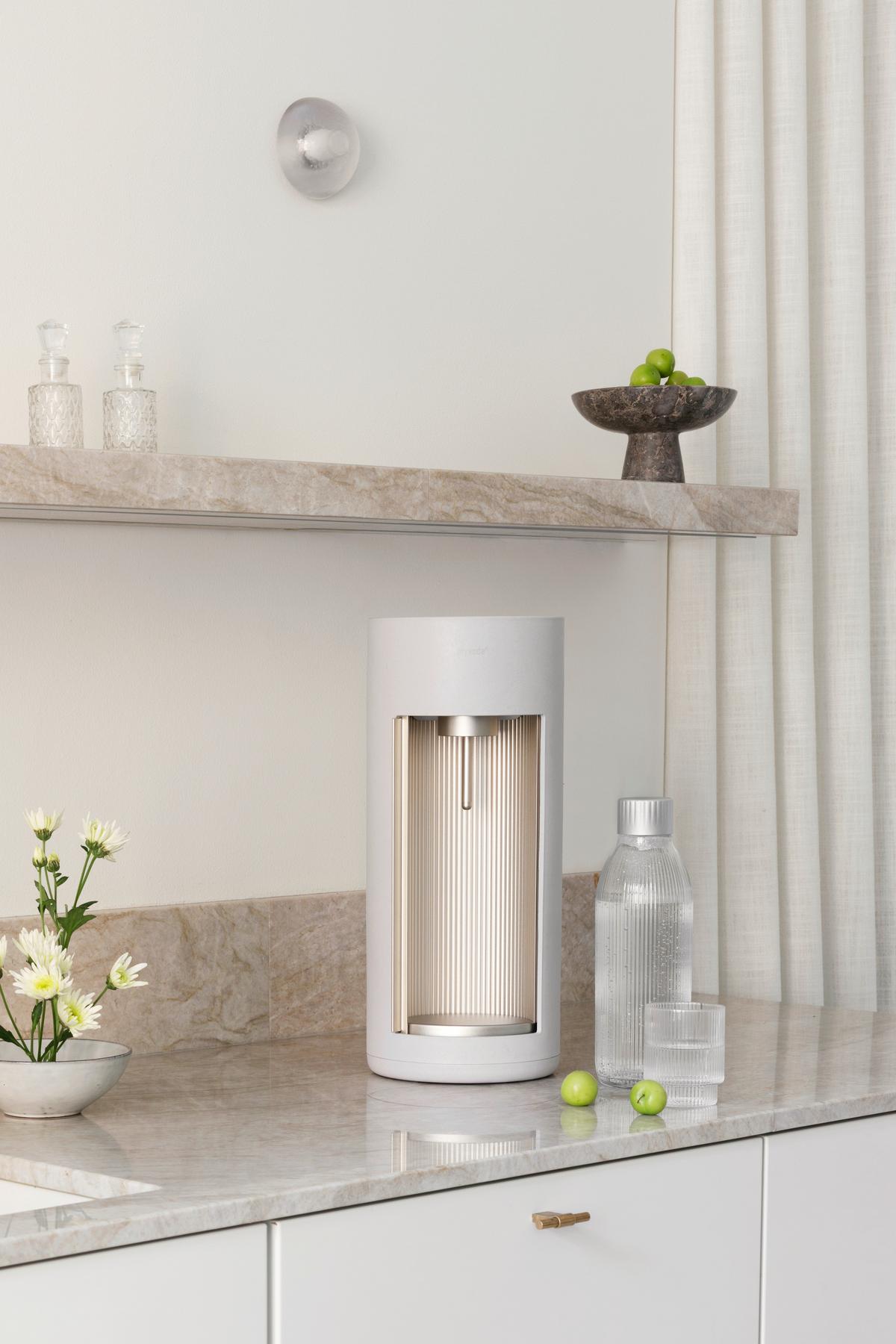 SATURATOR EUR-GL004F-CL-EU GLASSY - kremowy, Basics, materiał drewnopochodny/tworzywo sztuczne (18.8/44.4cm) - mysoda