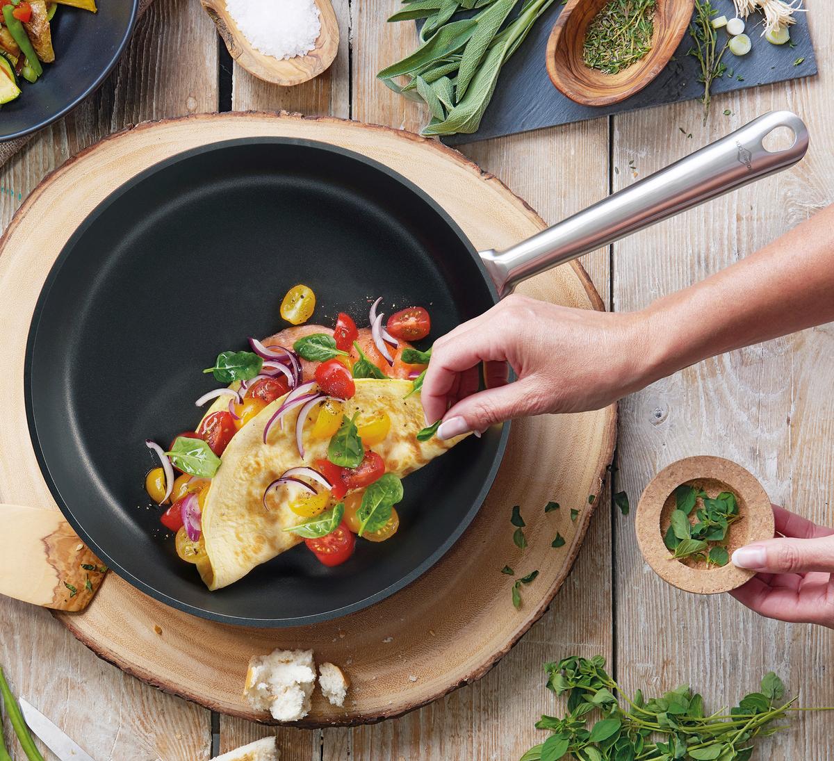 PATELNIA DO SMAŻENIA 0403001028 - czarny, Basics, metal (28/5cm) - KÜCHENPROFI