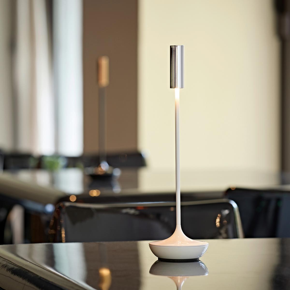 LAMPA STOŁOWA Z AKUMULATOREM 4564601 NUCANDLE - biały wysoki połysk/kolor chromowy, Konventionell, metal (8,5/8,5/30cm) - Sigor