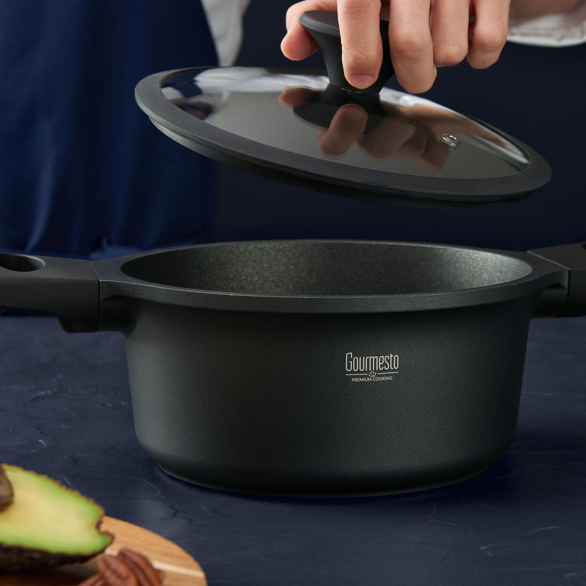 Kochtopf Black Line in Schwarz Ø ca. 20cm - Klar/Schwarz, KONVENTIONELL, Glas/Kunststoff (20/9,6cm) - Gourmesto