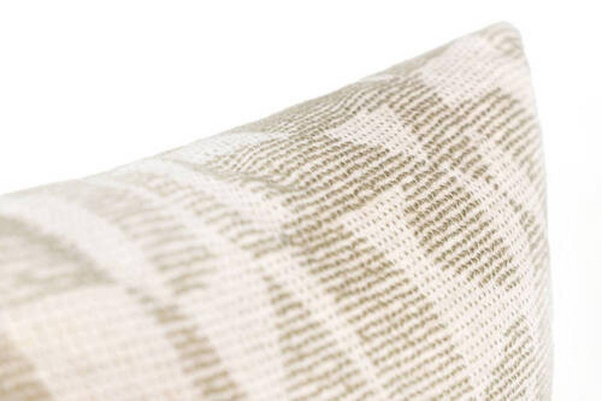 POSZEWKA NA PODUSZKĘ E-COSMO - beżowy/kolor naturalny, Basics, tkanina (45/45cm) - Esprit