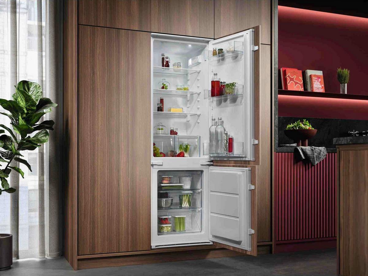 Kühl-Gefrier-Kombination NSC5S18ZES - Weiß, MODERN, Metall (54,6/177,2/54,9cm) - AEG