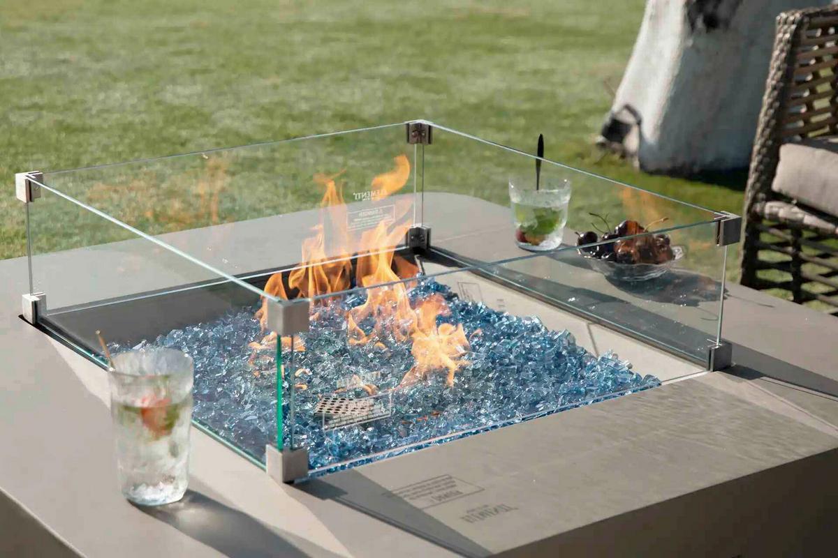 Feuerstelle Lucerne Hellgrau - Hellgrau, KONVENTIONELL, Stein/Metall (107/35/107cm) - Gardenson