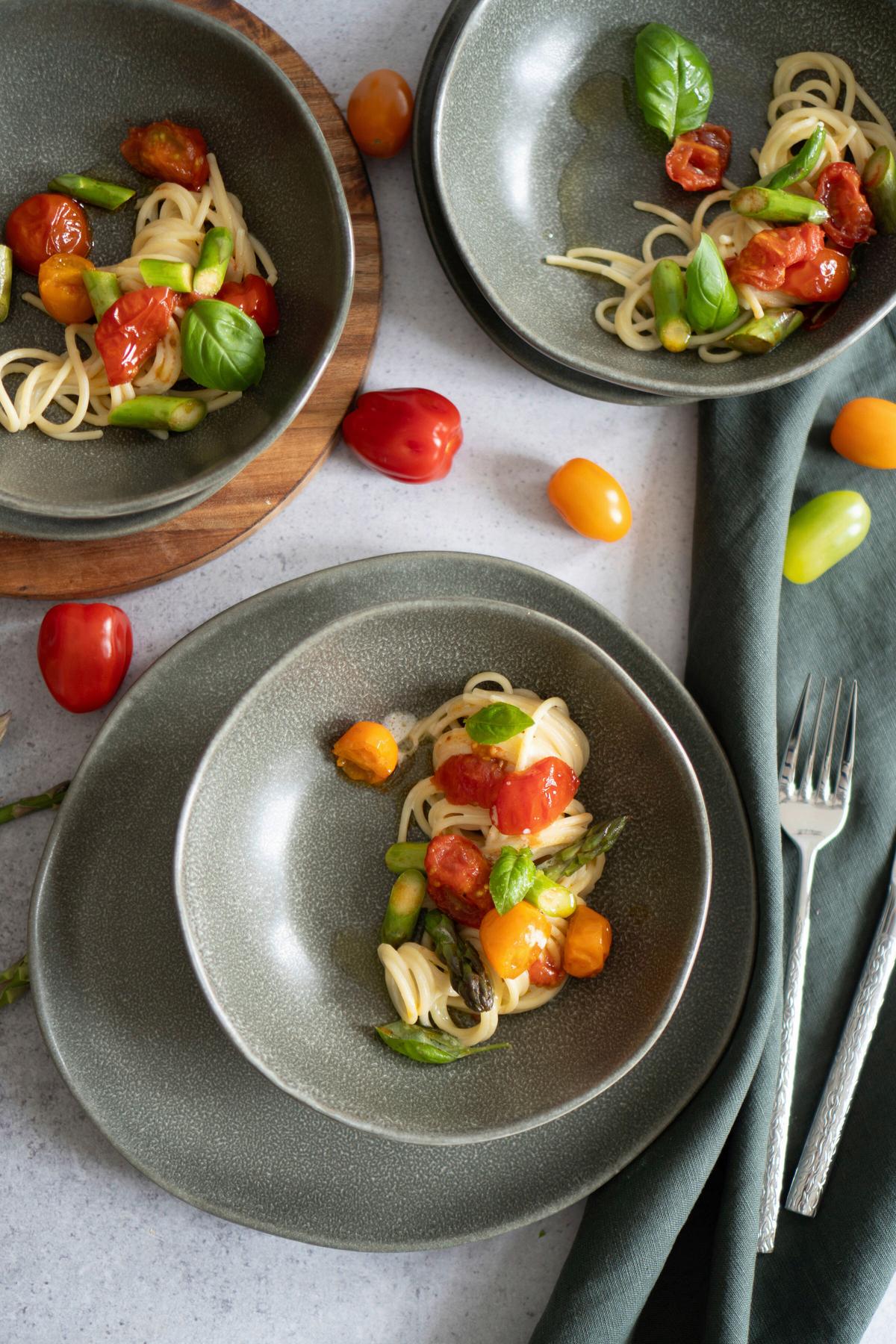 TAFELSERVICE MARLENA - Dunkelgrau, Basics, Keramik - Mäser