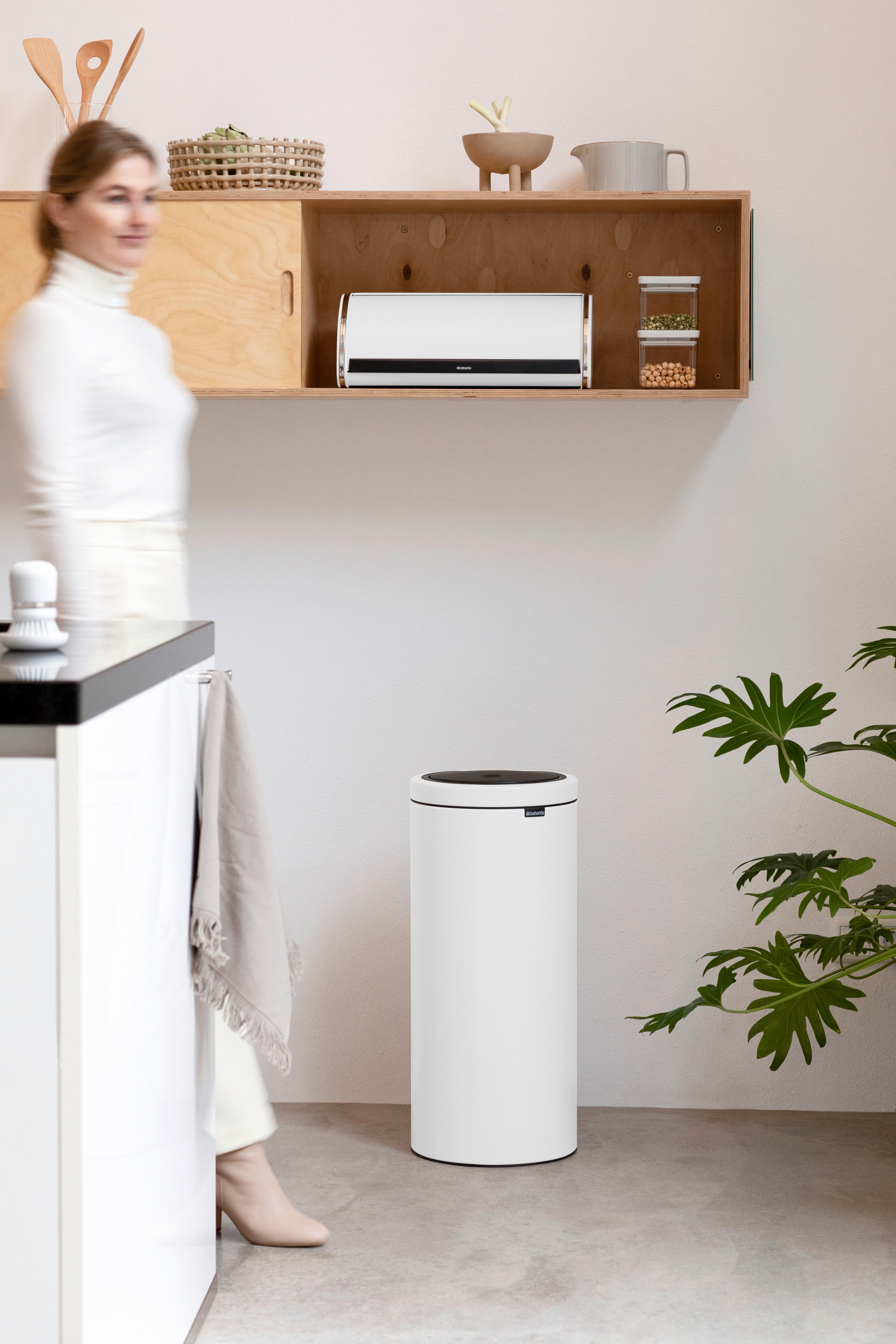 KOSZ NA ODPADY 483240 - biały, Basics, metal (29,3/67,9/38,0cm) - Brabantia