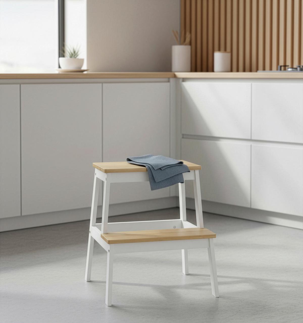 Hocker in Weiss/Naturfarben - Weiss/Naturfarben, Modern, Holz (43/47/43cm) - Mömax