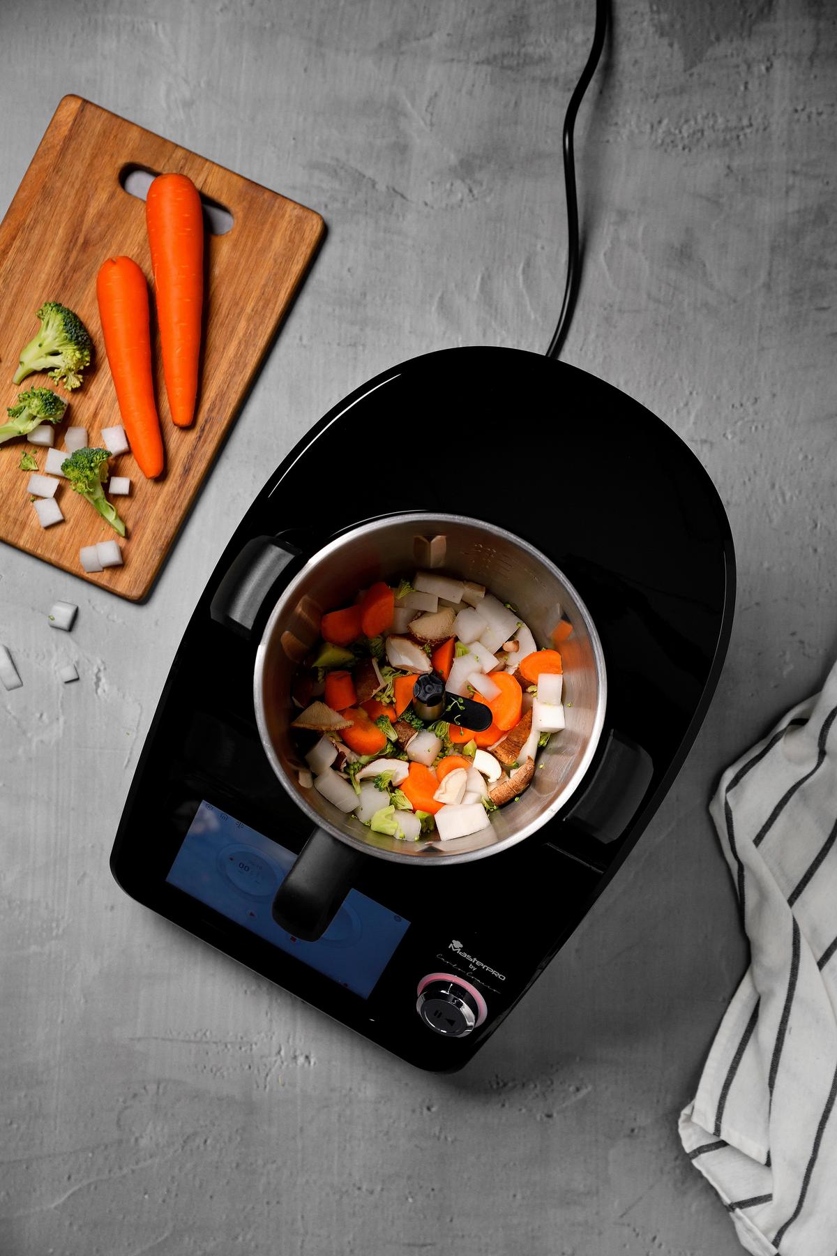 MULTICOOKER BGMP-9305 - kolor srebrny/czarny, Trend, metal (33.8/57/47.7cm)