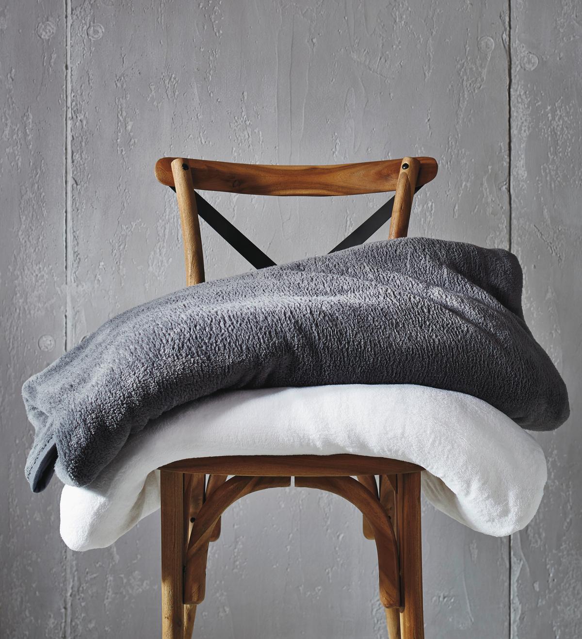 Kuscheldecke Michael in Weiß ca. 220x240cm - Weiß, Textil (220/240cm) - Modern Living