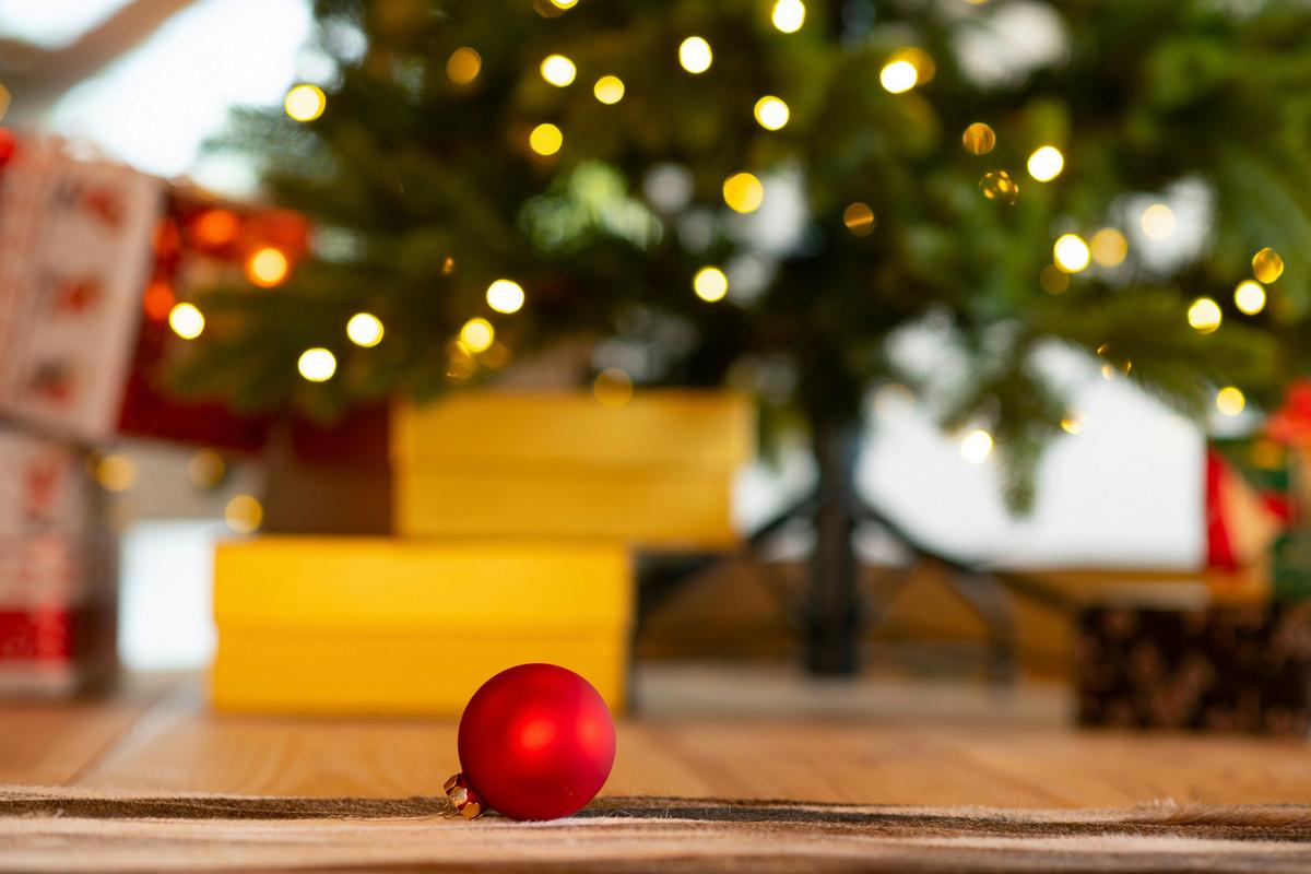 Weihnachtsbaum Roswell Grün H: ca. 150cm - Grün, Basics, Kunststoff (101/150/101cm)