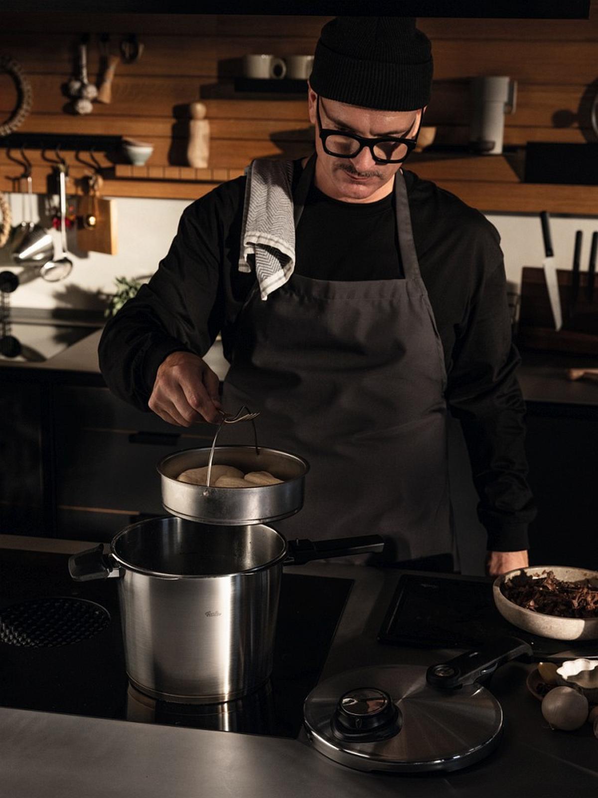SZYBKOWAR 622-412-06-070/0 FISSLER - kolor srebrny, Basics, metal (22cm) - Fissler