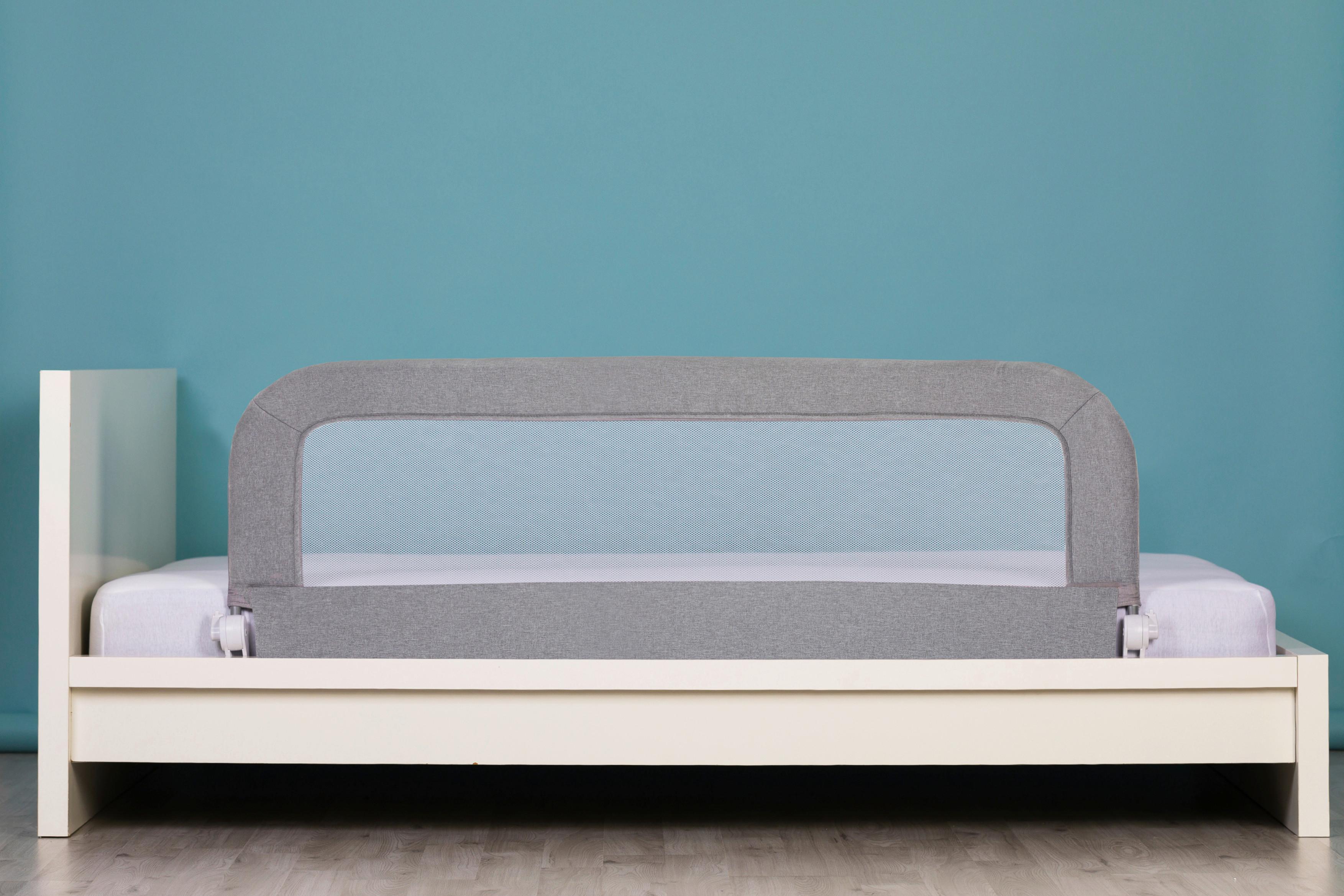 BRAMKA CHRONNA DO ŁÓŻECZKA COMFORT - szary, Basics, metal/tkanina (150/60cm) - My Baby Lou